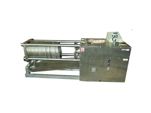 不銹鋼材質(zhì)全自動(dòng)臥式液壓榨油機(jī)DLW-100DS,自動(dòng)壓榨退榨，古法榨油機(jī)